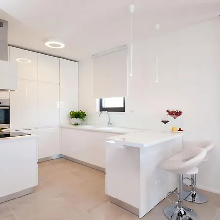Villa Seafront Ciovo Deluxe Dva 6 Beautiful Bedrooms Private Pools Sea Front - Sauna Trogir